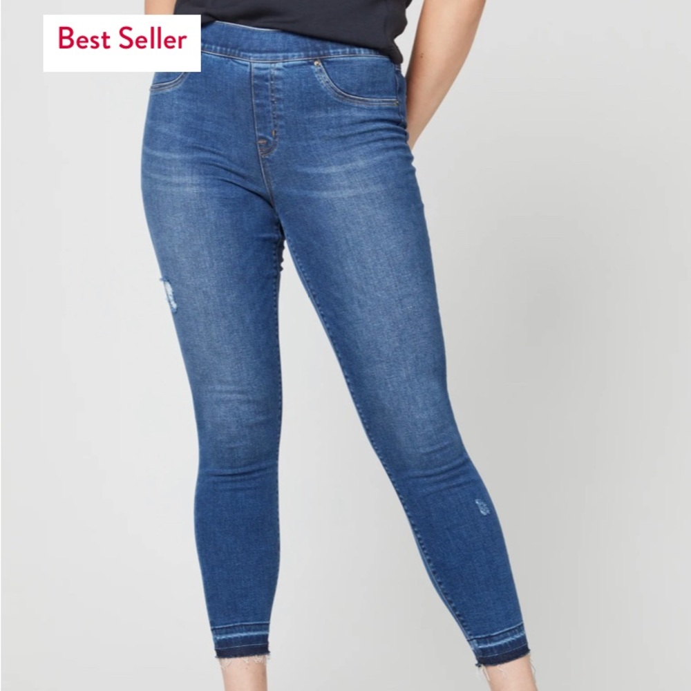 SPANX, size S. Distressed Ankle Skinny Jeans, Medium Wash, NWT. Good deal here!